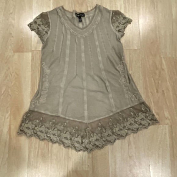 Boho Lace Gretty Zueger Vneck Tunic Top W/ Pockets Taupe SZ M Soft & Comfy - Picture 1 of 6
